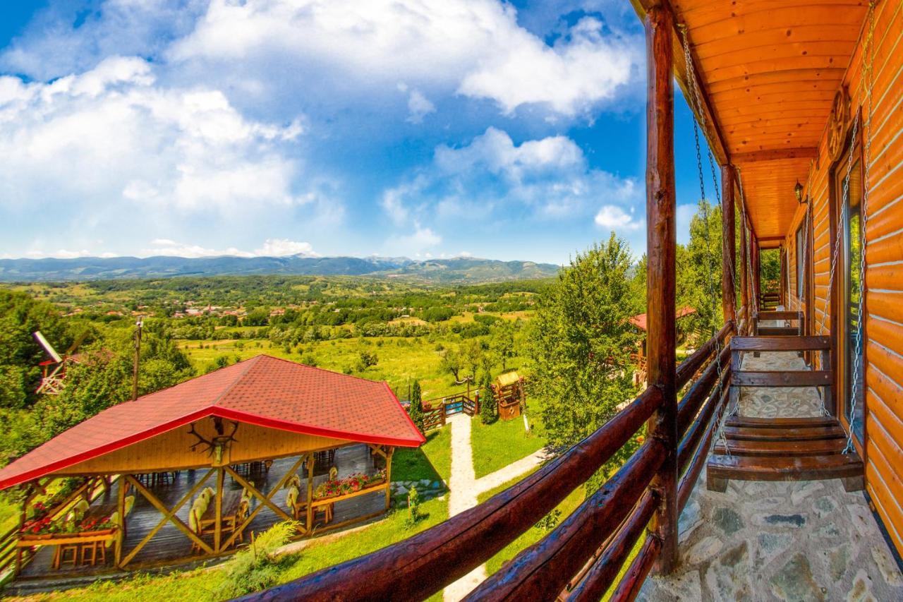 Hotel Pensiunea La Maria Poenari Esterno foto