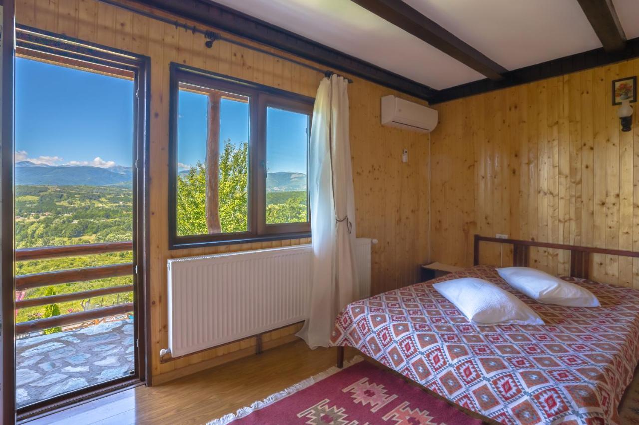 Hotel Pensiunea La Maria Poenari Esterno foto