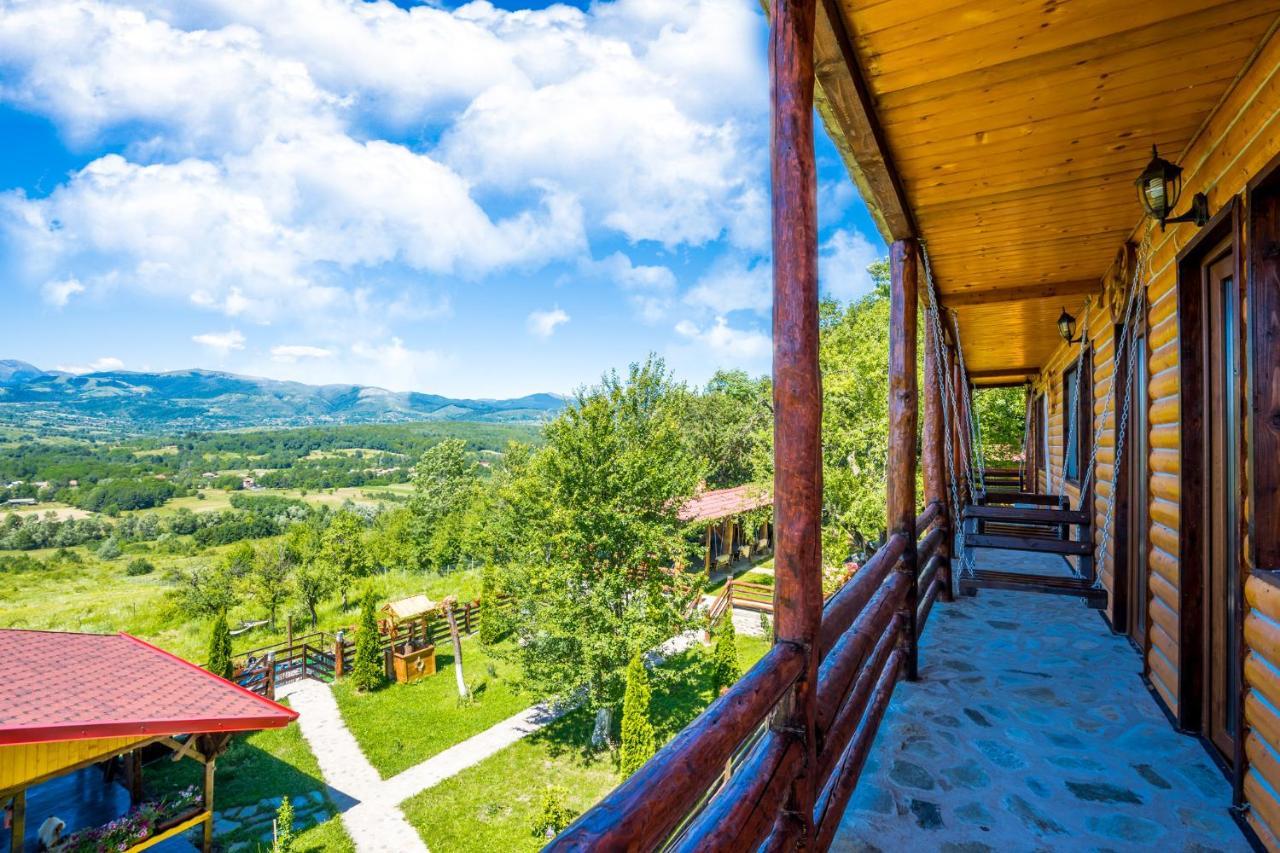 Hotel Pensiunea La Maria Poenari Esterno foto
