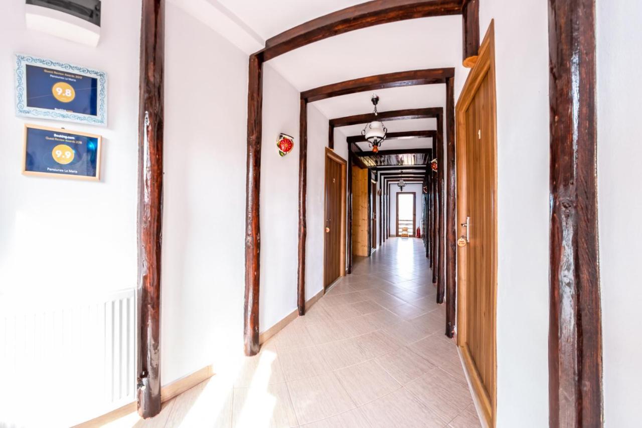 Hotel Pensiunea La Maria Poenari Esterno foto